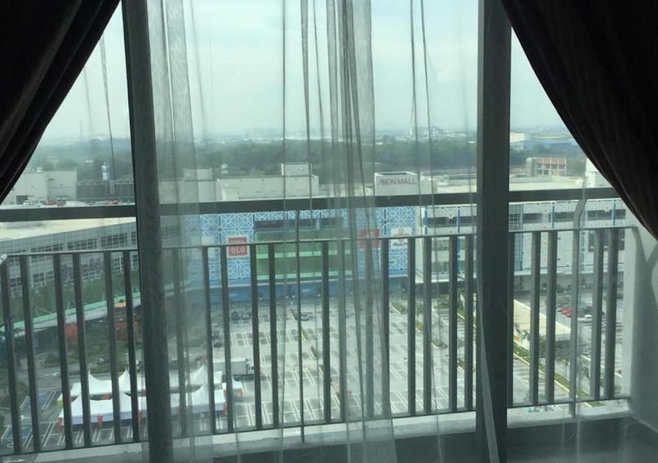 Emira Residence Sek 13 Shah Alam Wi-Fi Netflix Екстериор снимка